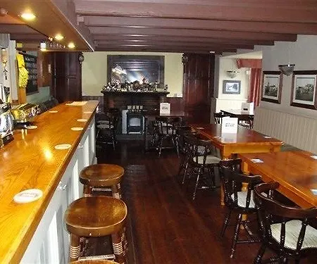The White Hart 3* Helston